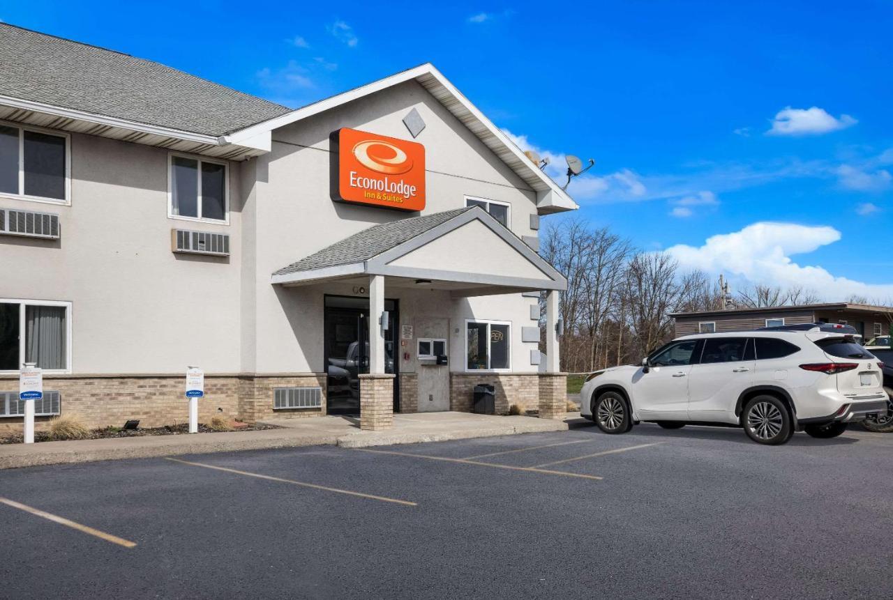 Econo Lodge Inn & Suites Canandaigua Exterior foto